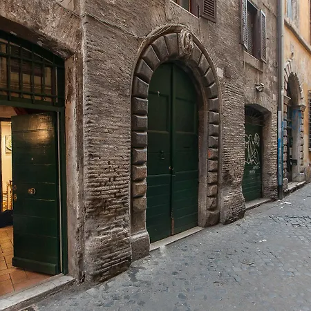 Cappellari Loft Apartment *